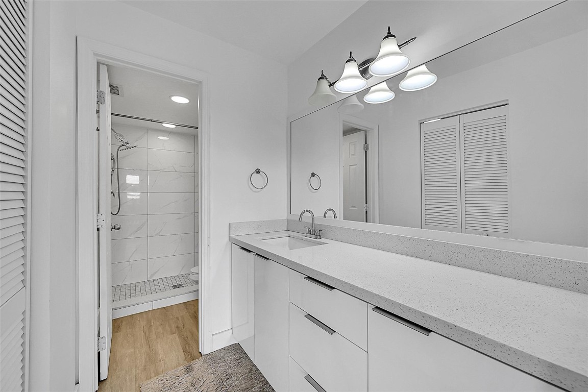 SUNRISE LAKES 185 CONDO - Residential