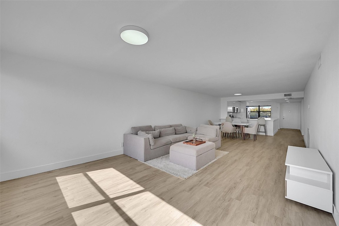 SUNRISE LAKES 185 CONDO - Residential