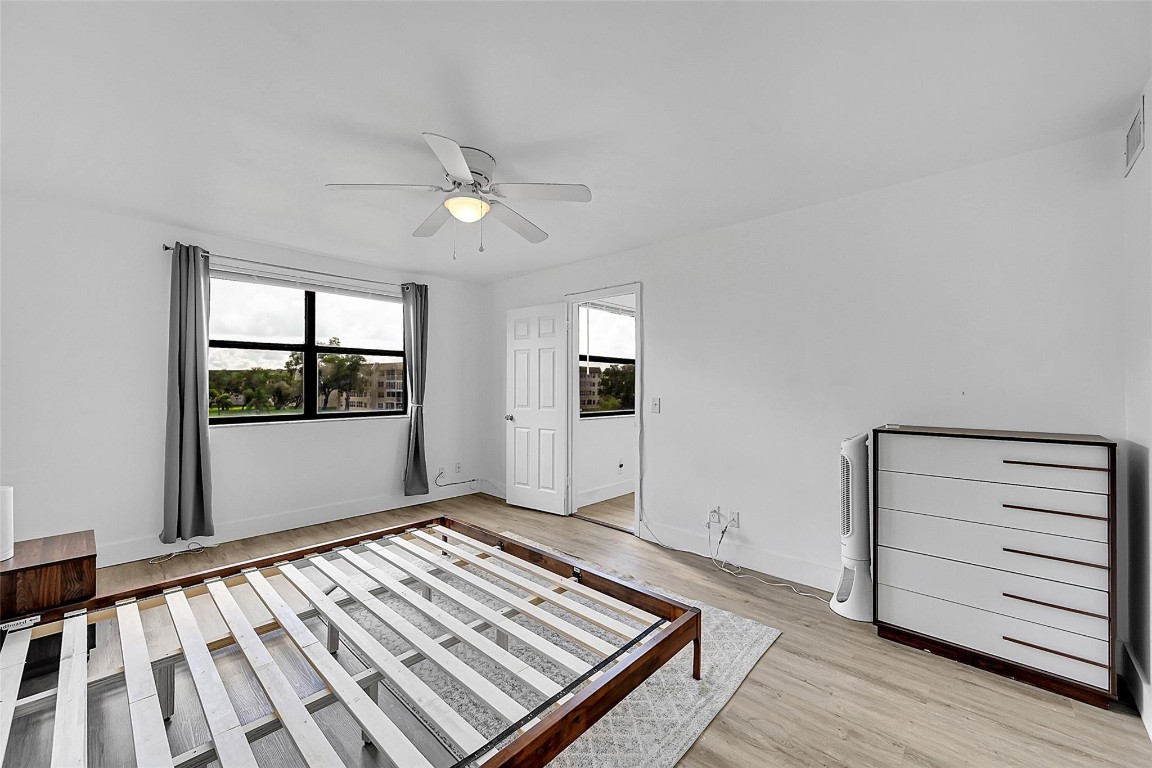 SUNRISE LAKES 185 CONDO - Residential