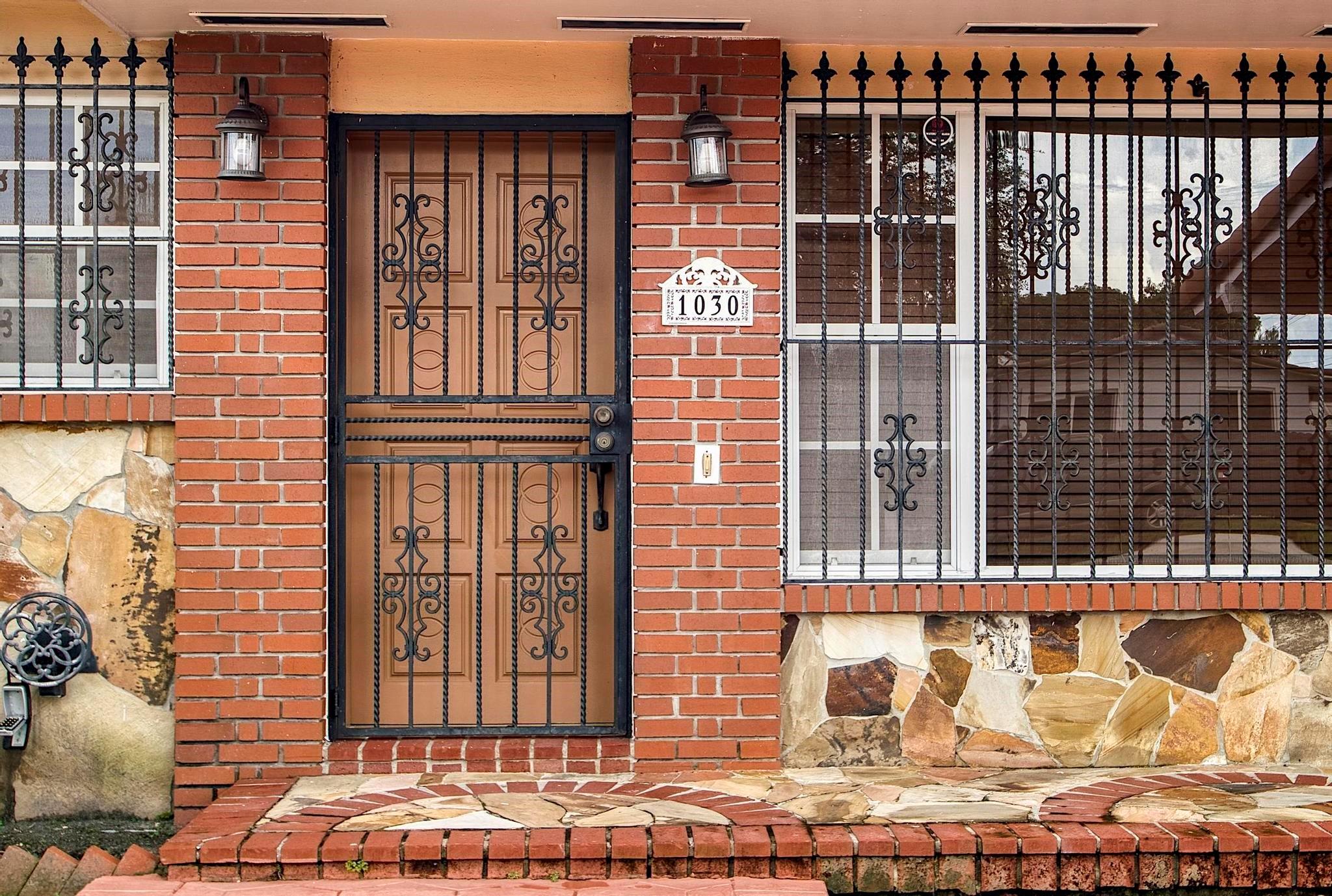 Palm Spgs 5th Add - Residential Lease