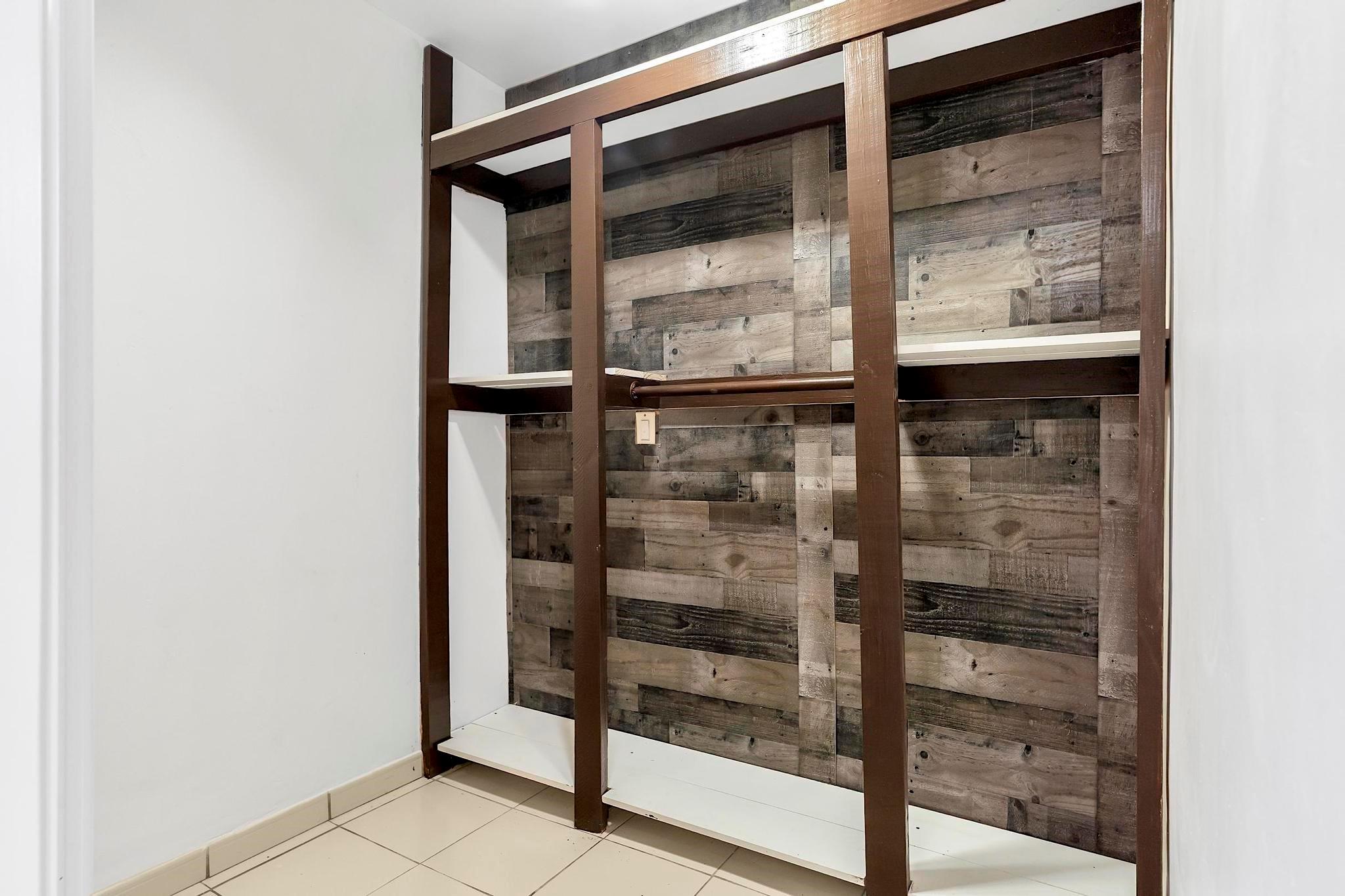 Palm Spgs 5th Add - Residential Lease