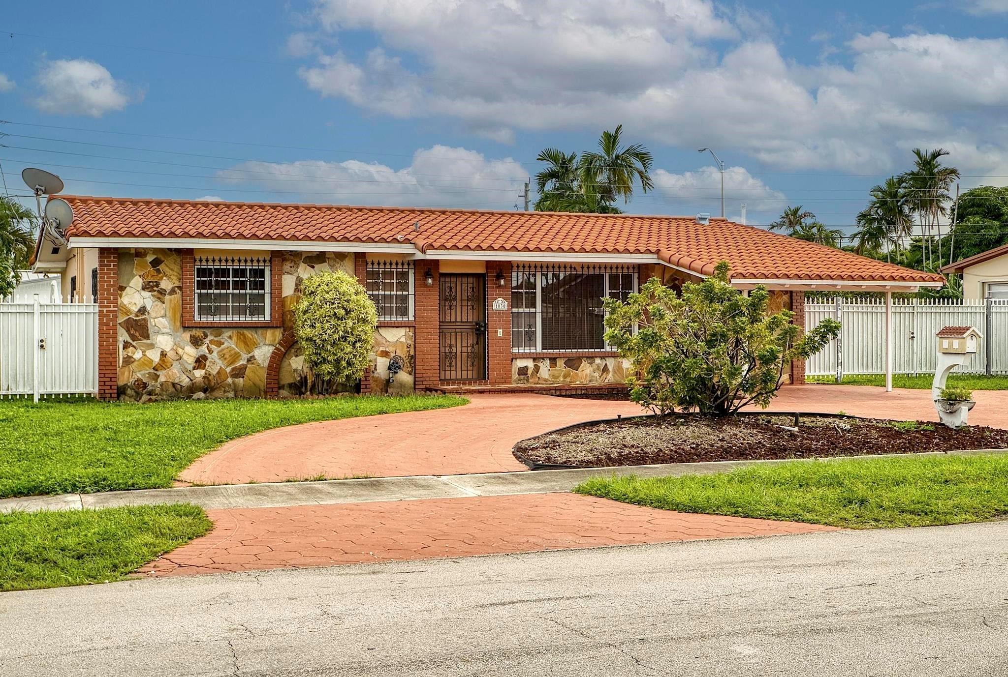 Palm Spgs 5th Add - Residential Lease