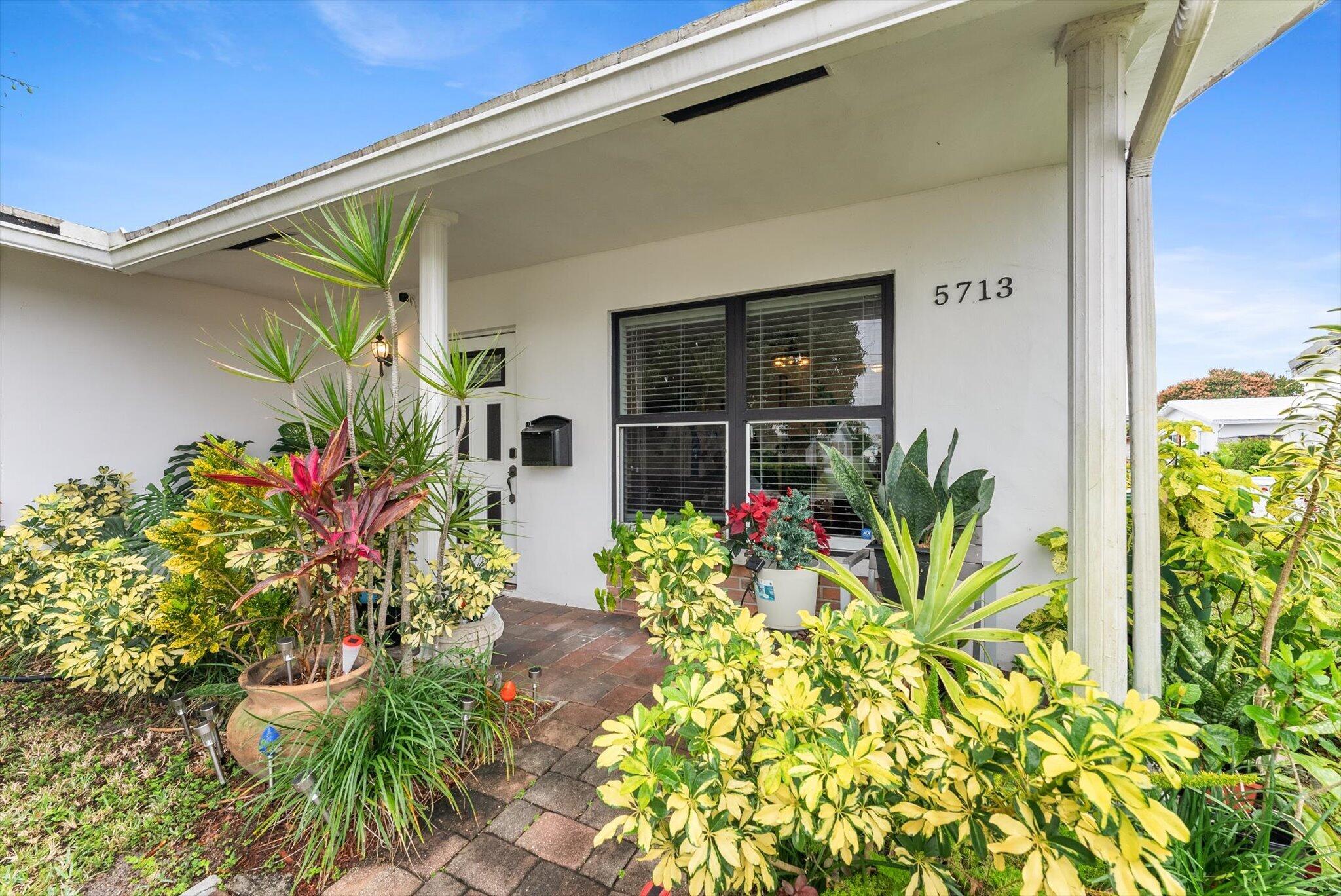 View photos, virtual tours, details... 5713 NW 84th Terrace