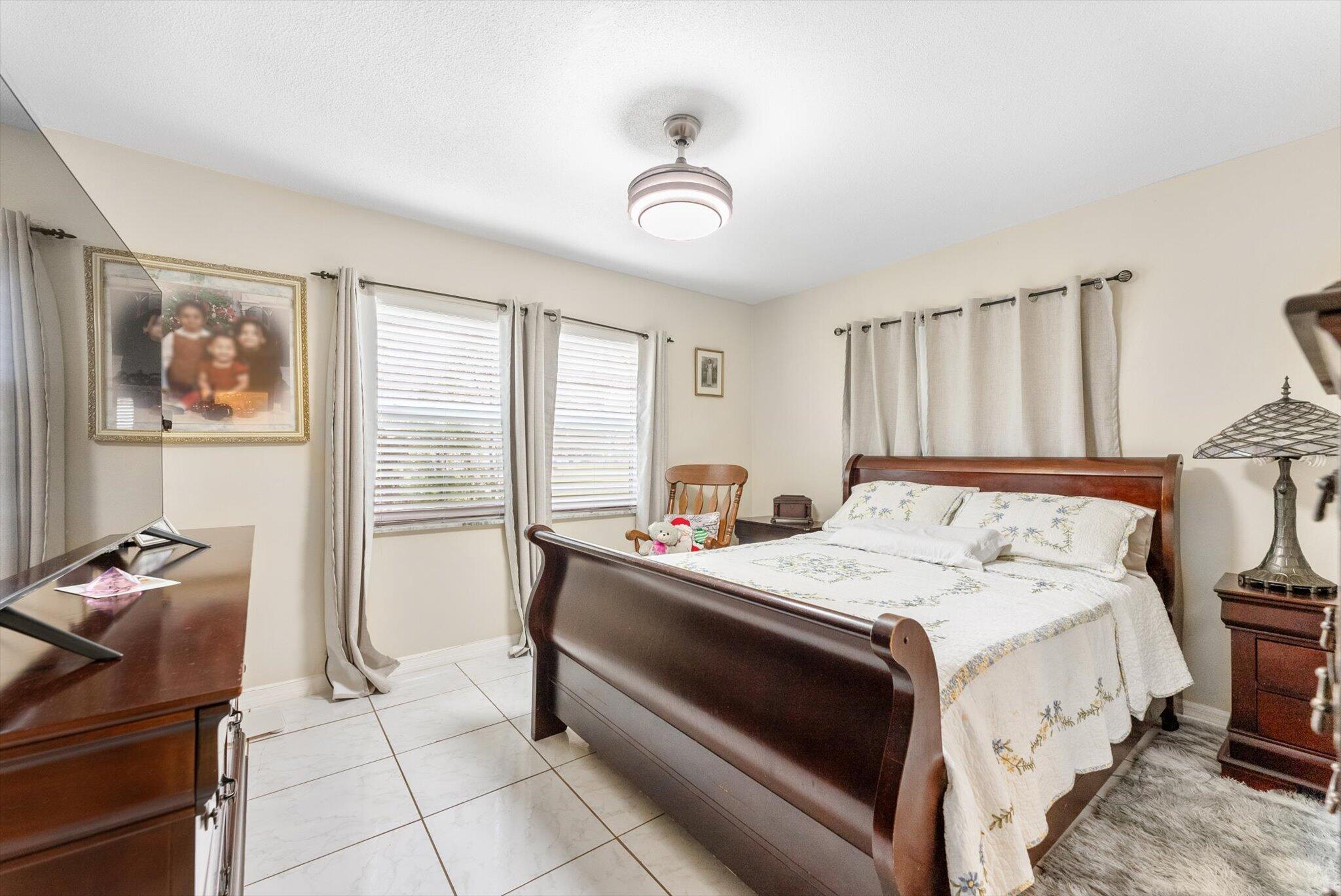 MAINLANDS OF TAMARAC LAKES - Residential