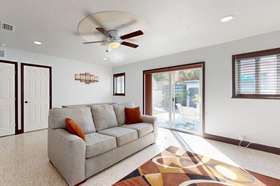 INLET CITY - Residential