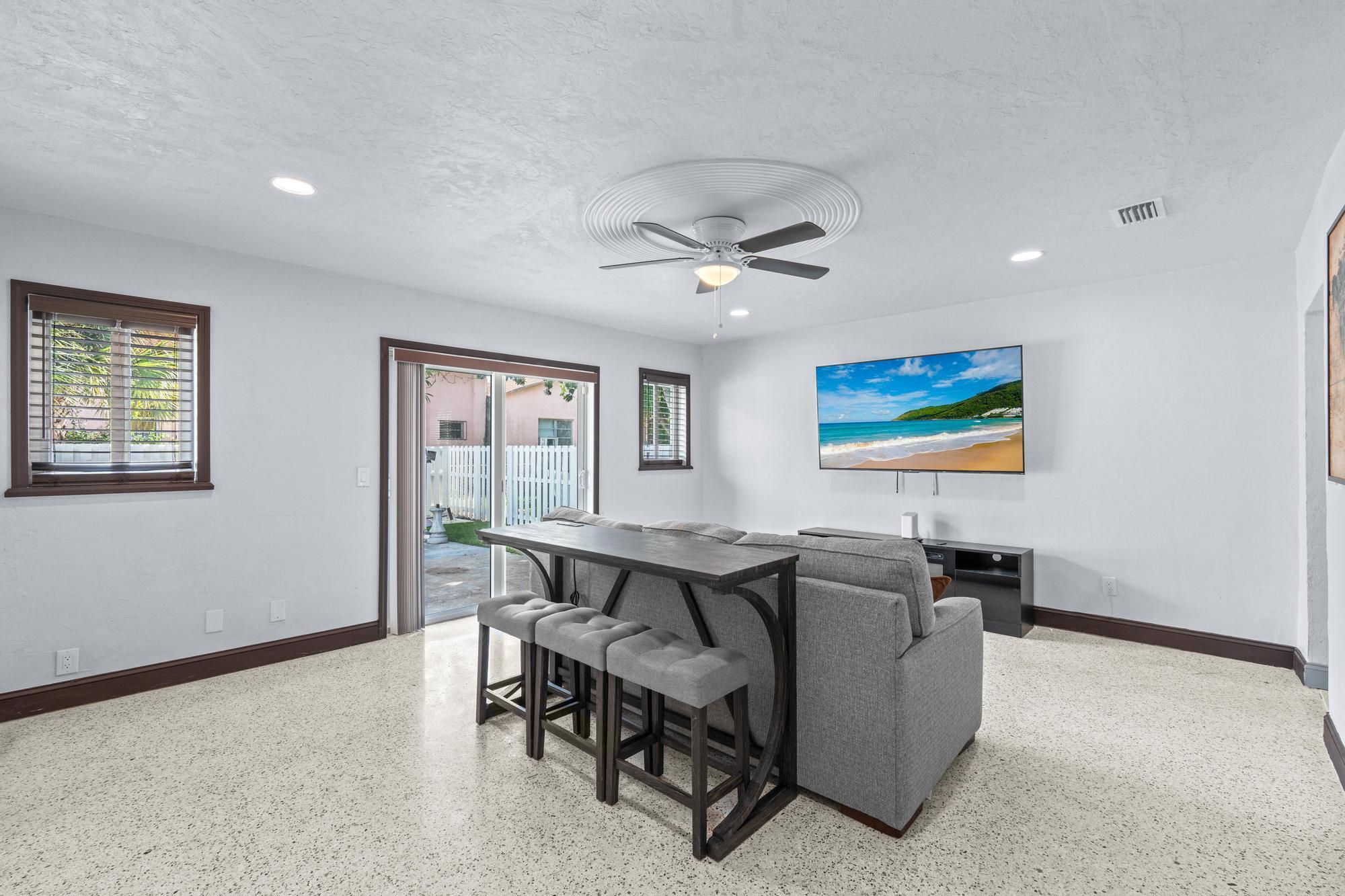 INLET CITY - Residential