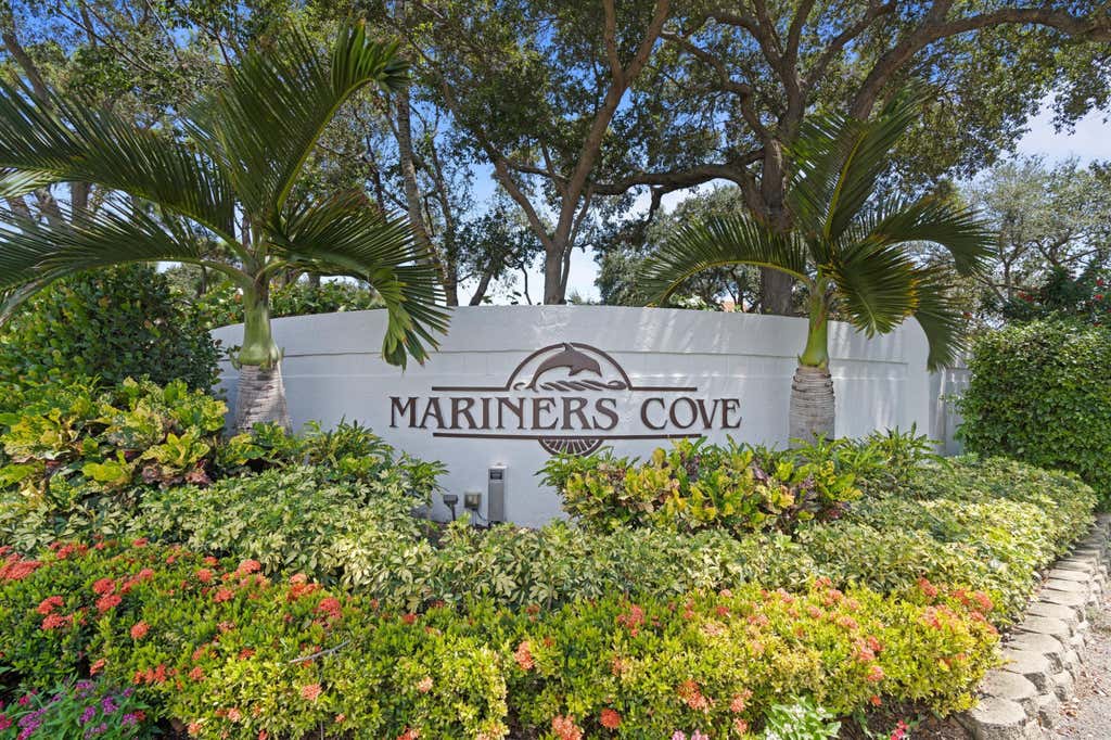 Photo of 2339 Treasure Isle Drive #43, Palm Beach Gardens, FL 33410 (MLS # B26052565)