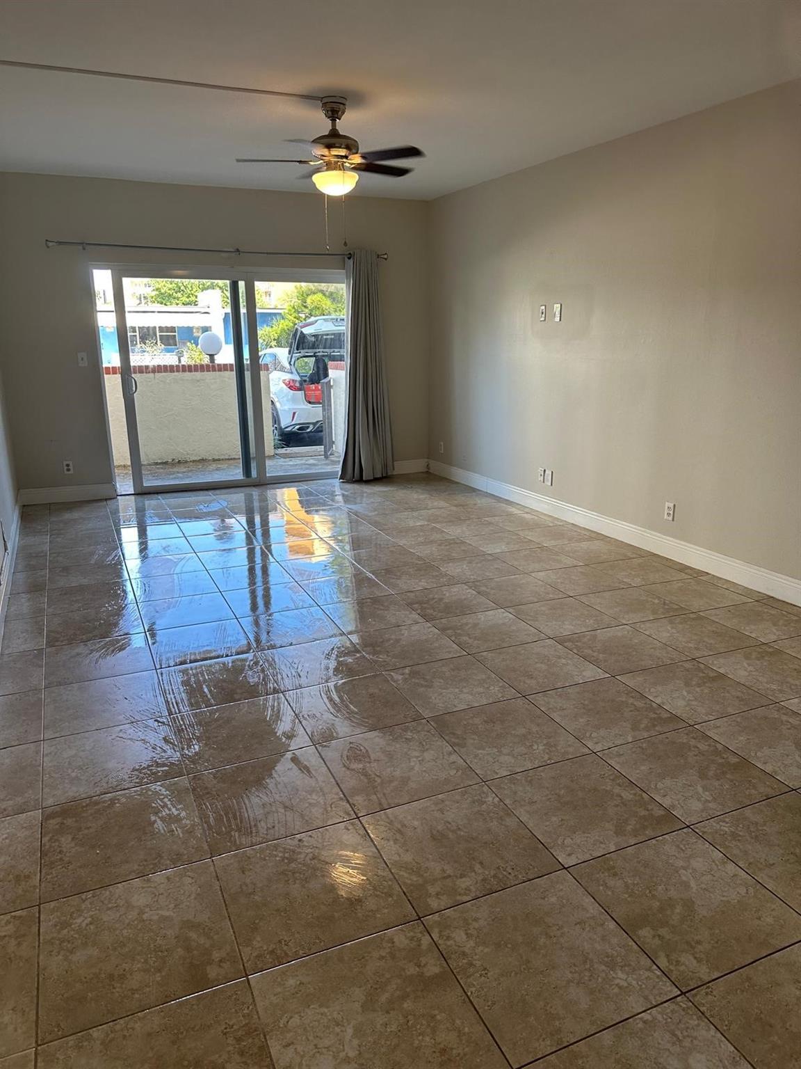 Lado Del Rio Condo - Residential