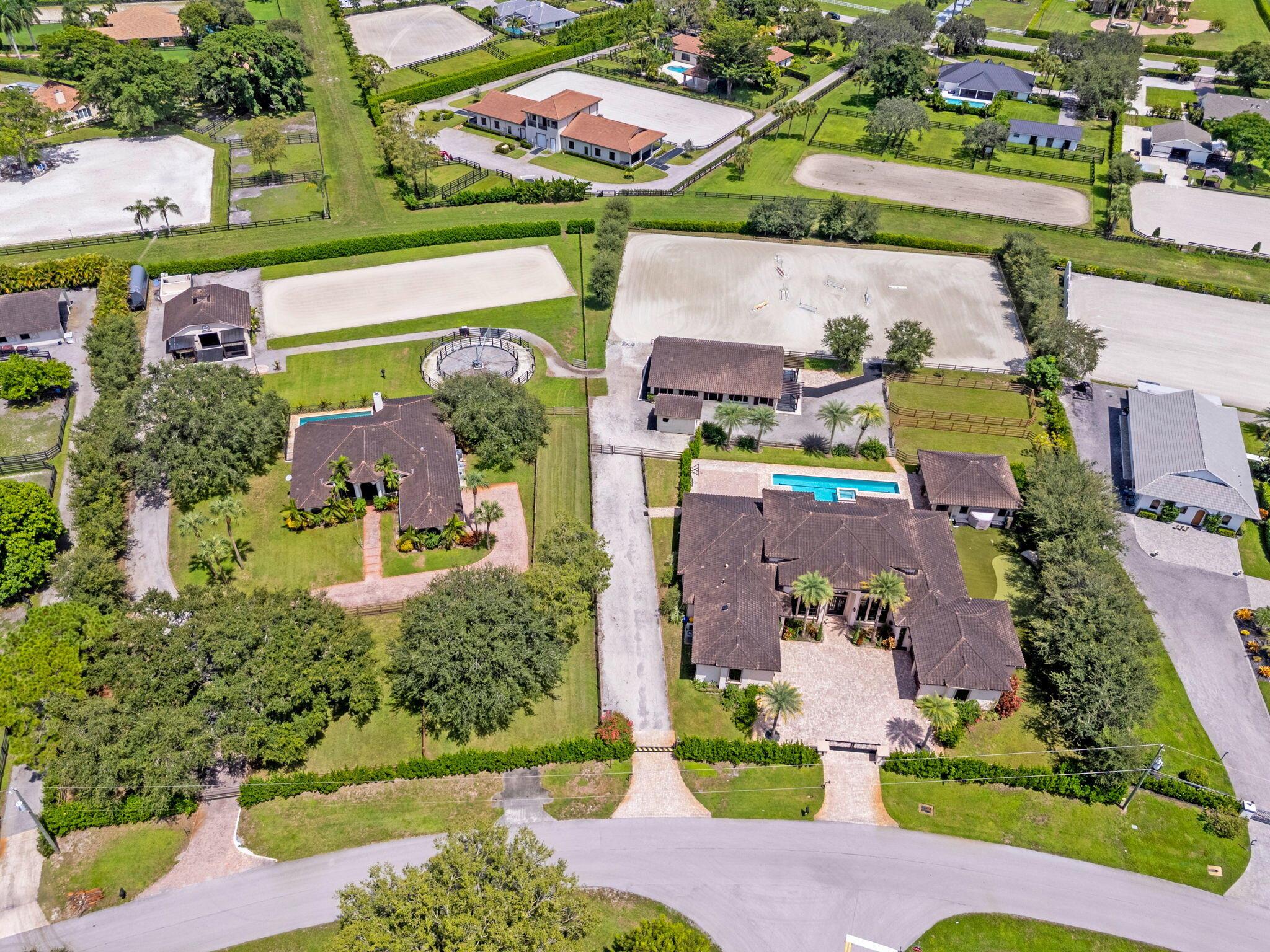 PADDOCK PARK NO 2 OF WELL - Residential