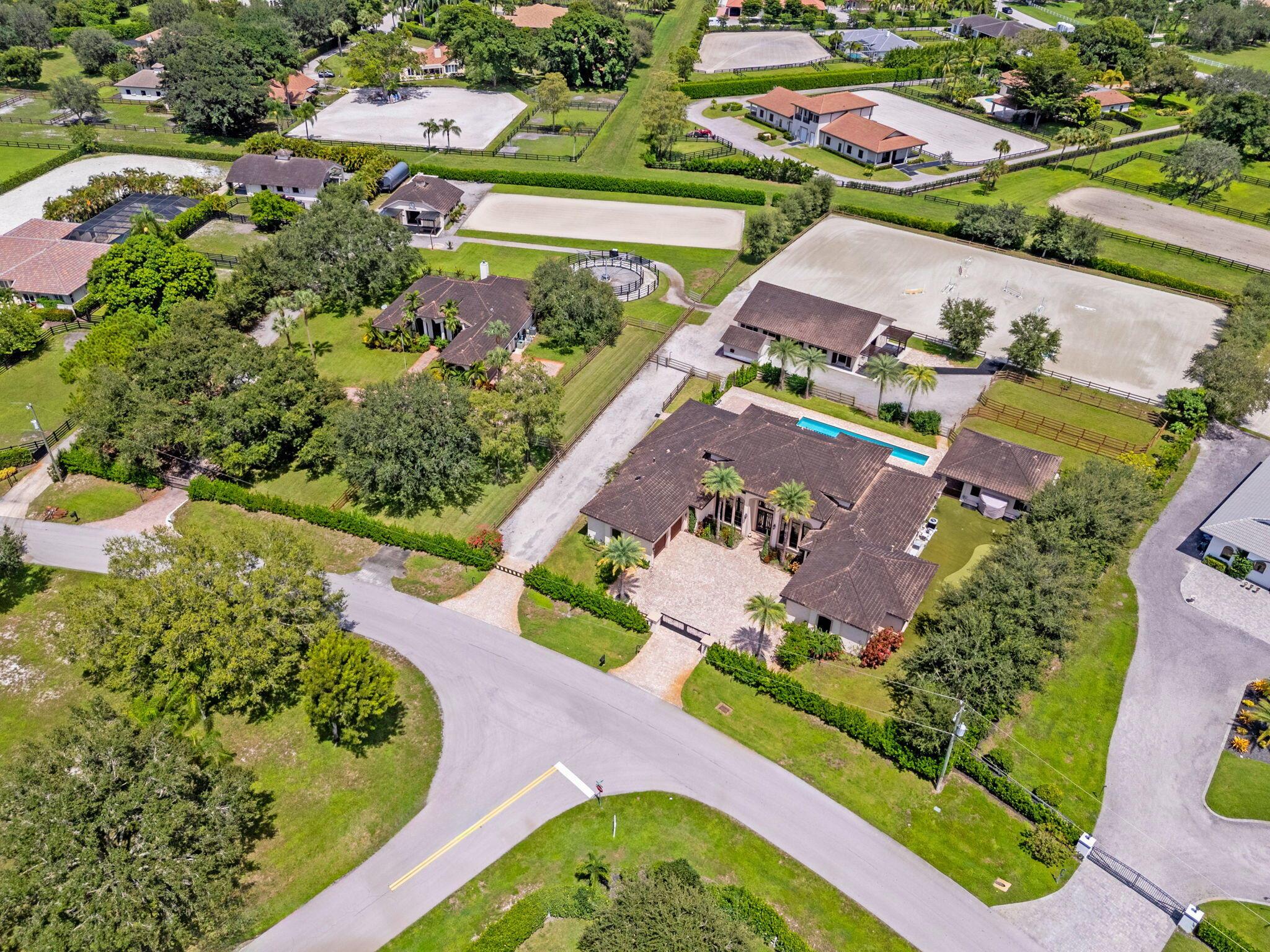 PADDOCK PARK NO 2 OF WELL - Residential