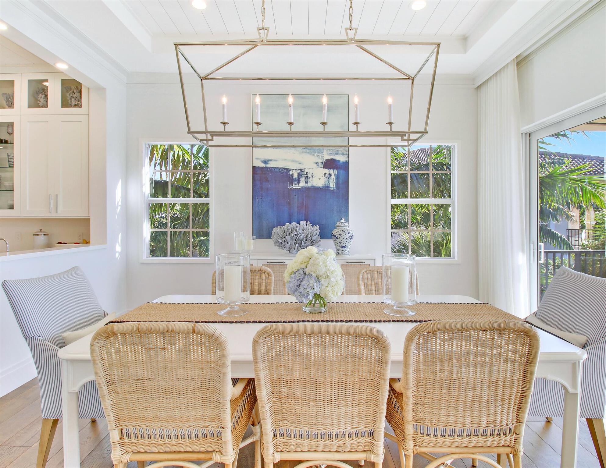 CARRIAGE HOMES AT FRENCHM - Residential