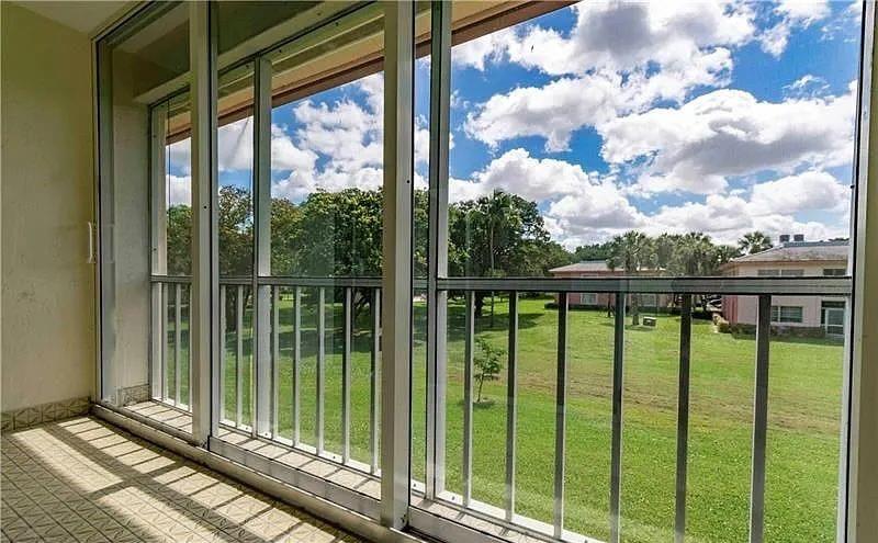 WYNMOOR VILLAGE - Residential Lease