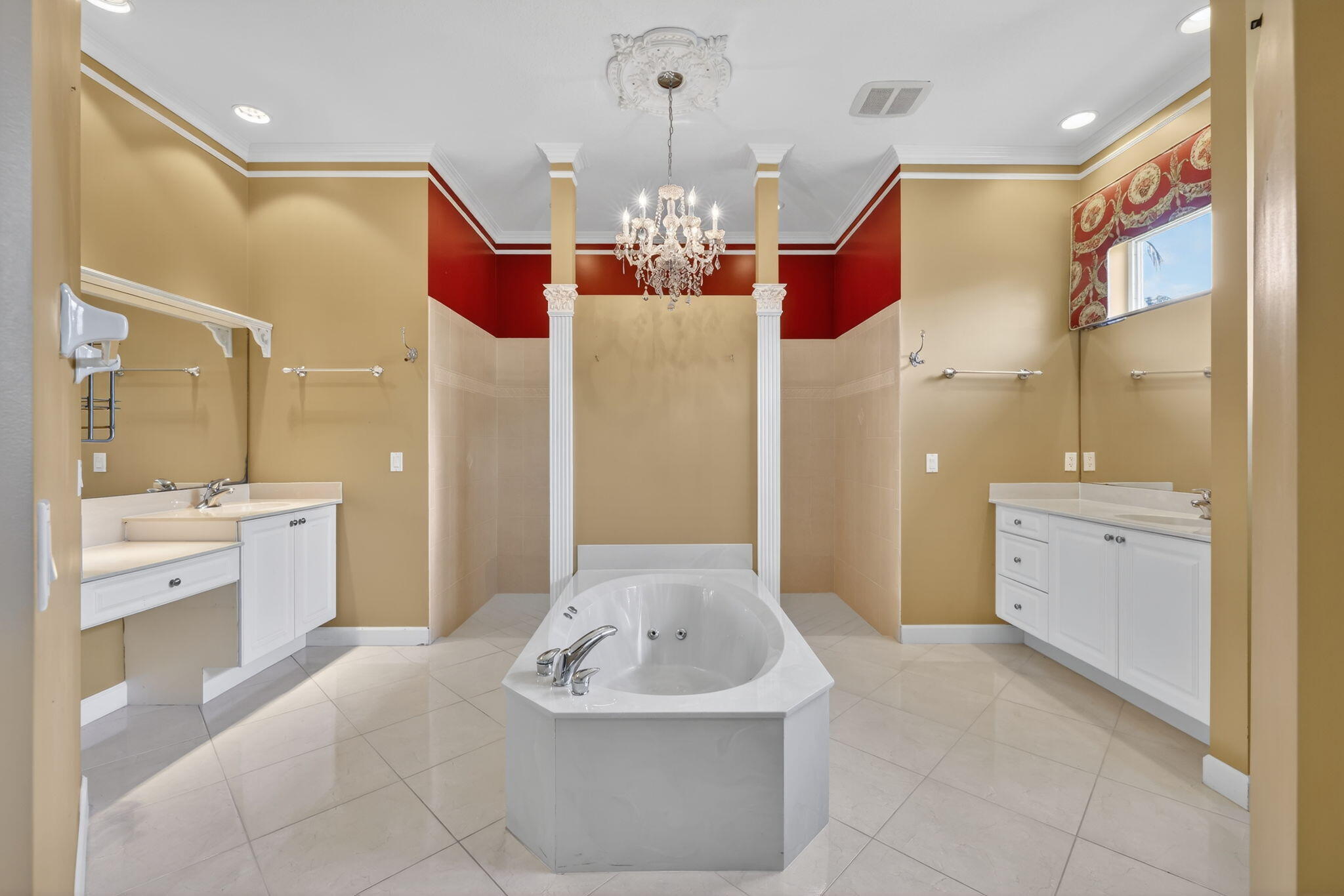 SECOND REPLAT OF PINE ESTATES - Residential