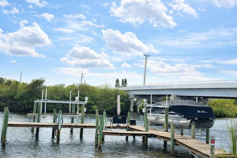 461 SE Pine Road Port St Lucie FL 34984