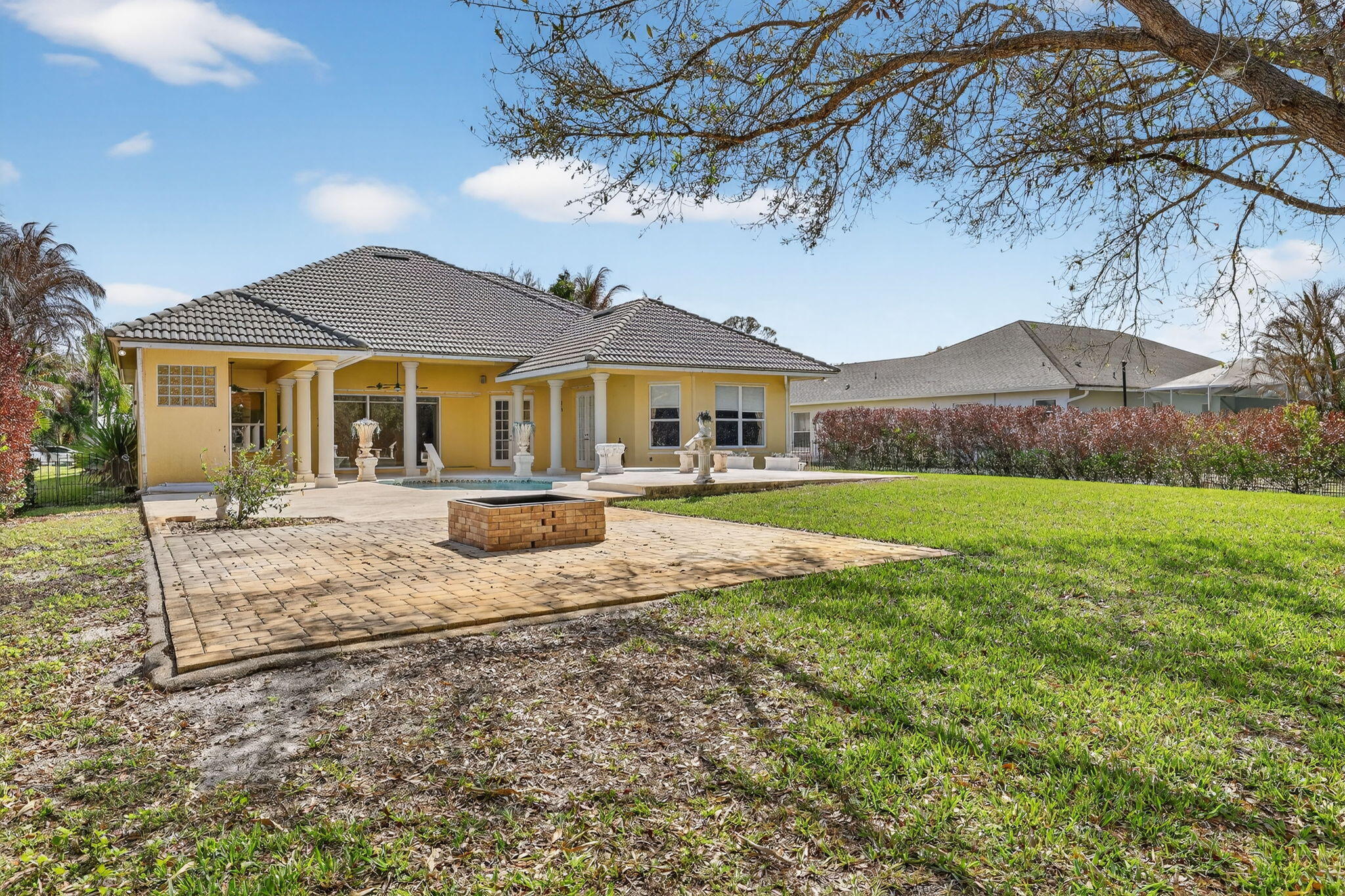 SECOND REPLAT OF PINE ESTATES - Residential