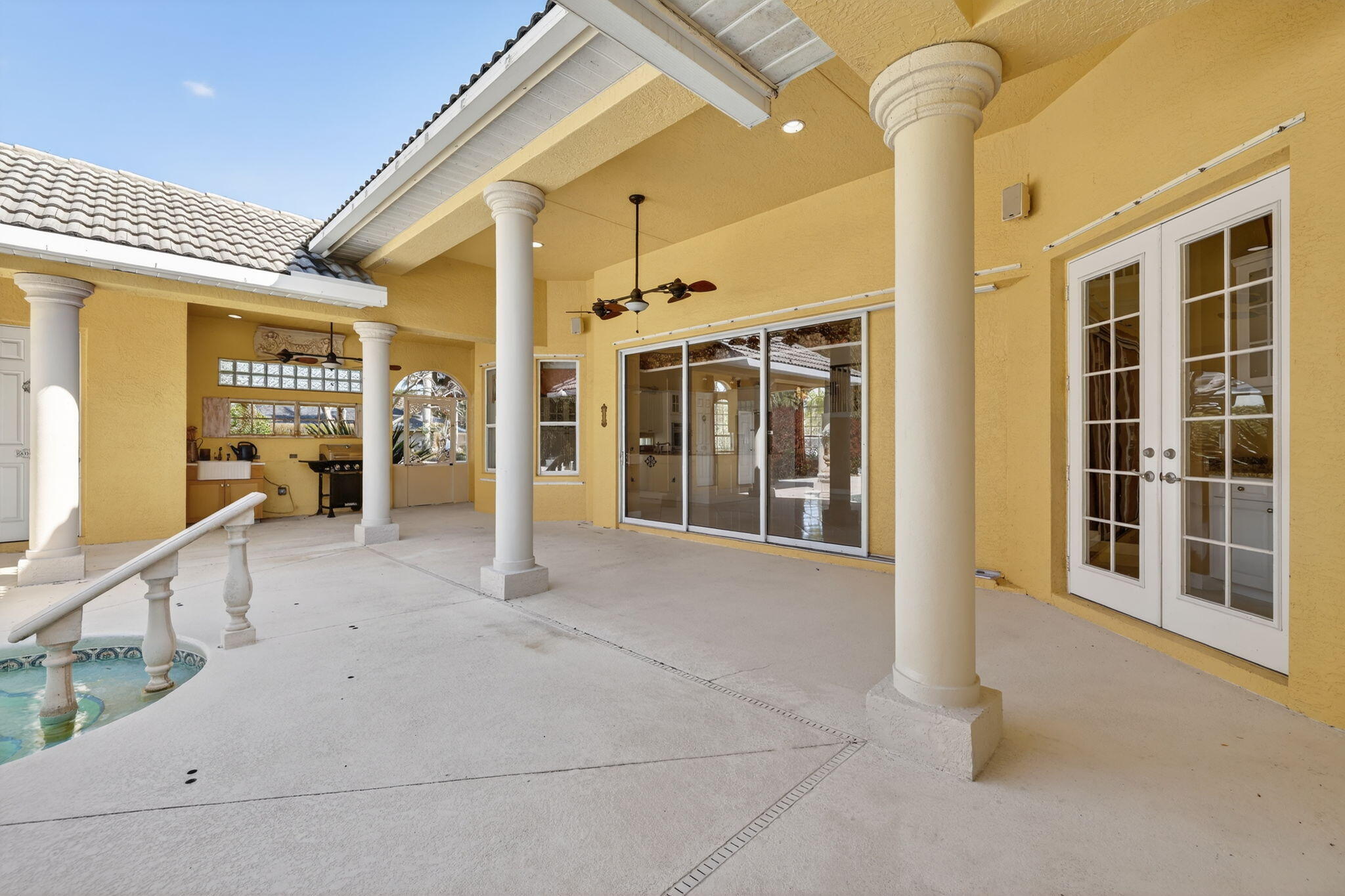 SECOND REPLAT OF PINE ESTATES - Residential