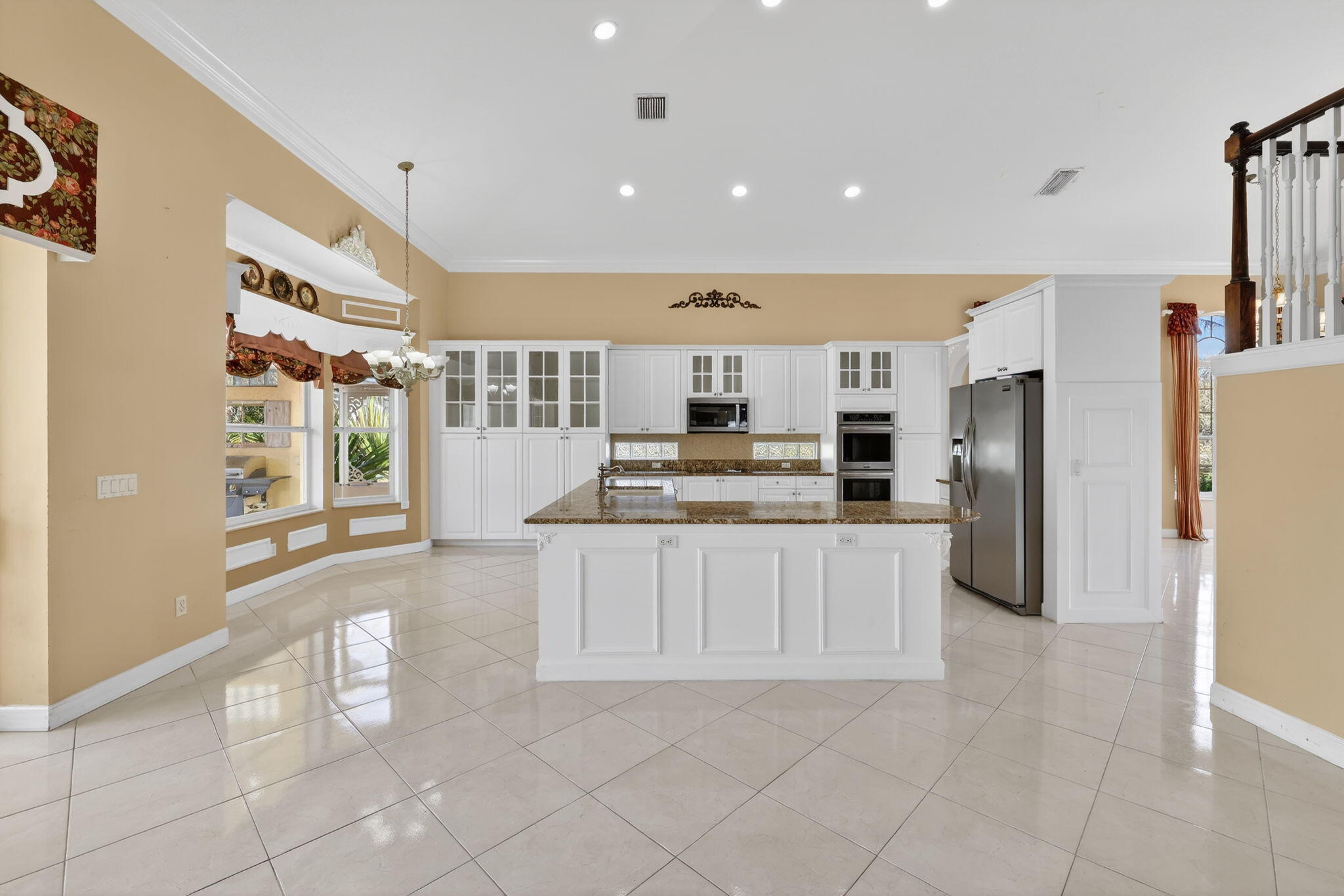 SECOND REPLAT OF PINE ESTATES - Residential