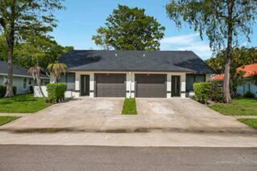 Photo of 1151 Mulberry Place, Wellington, FL 33414 (MLS # R10991121)
