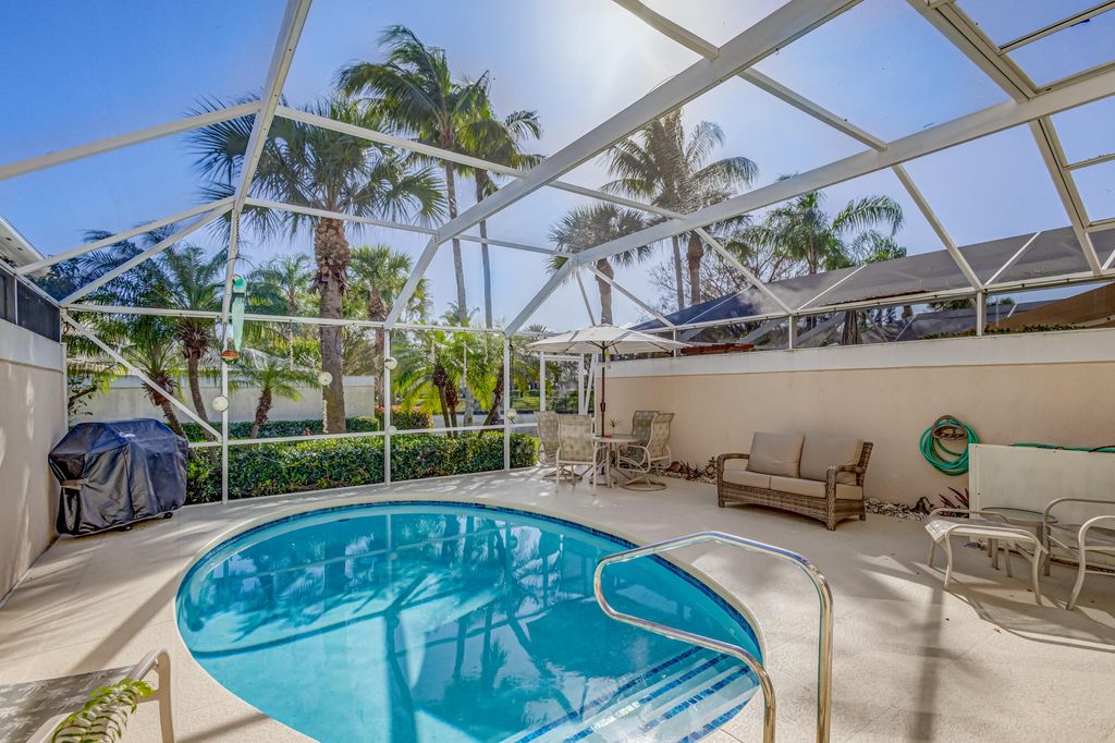 Photo of 481 Capistrano Drive N, Palm Beach Gardens, FL 33410 (MLS # R10957905)