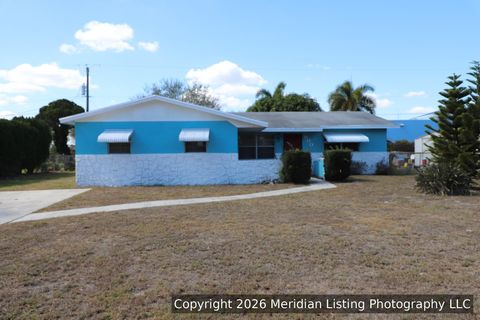 Property photo of 900 se lake street, stuart, fl 34994