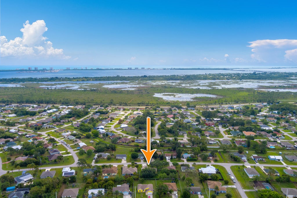 Photo of 2462 SE Richmond Street, Port Saint Lucie, FL 34952 (MLS # R10974513)