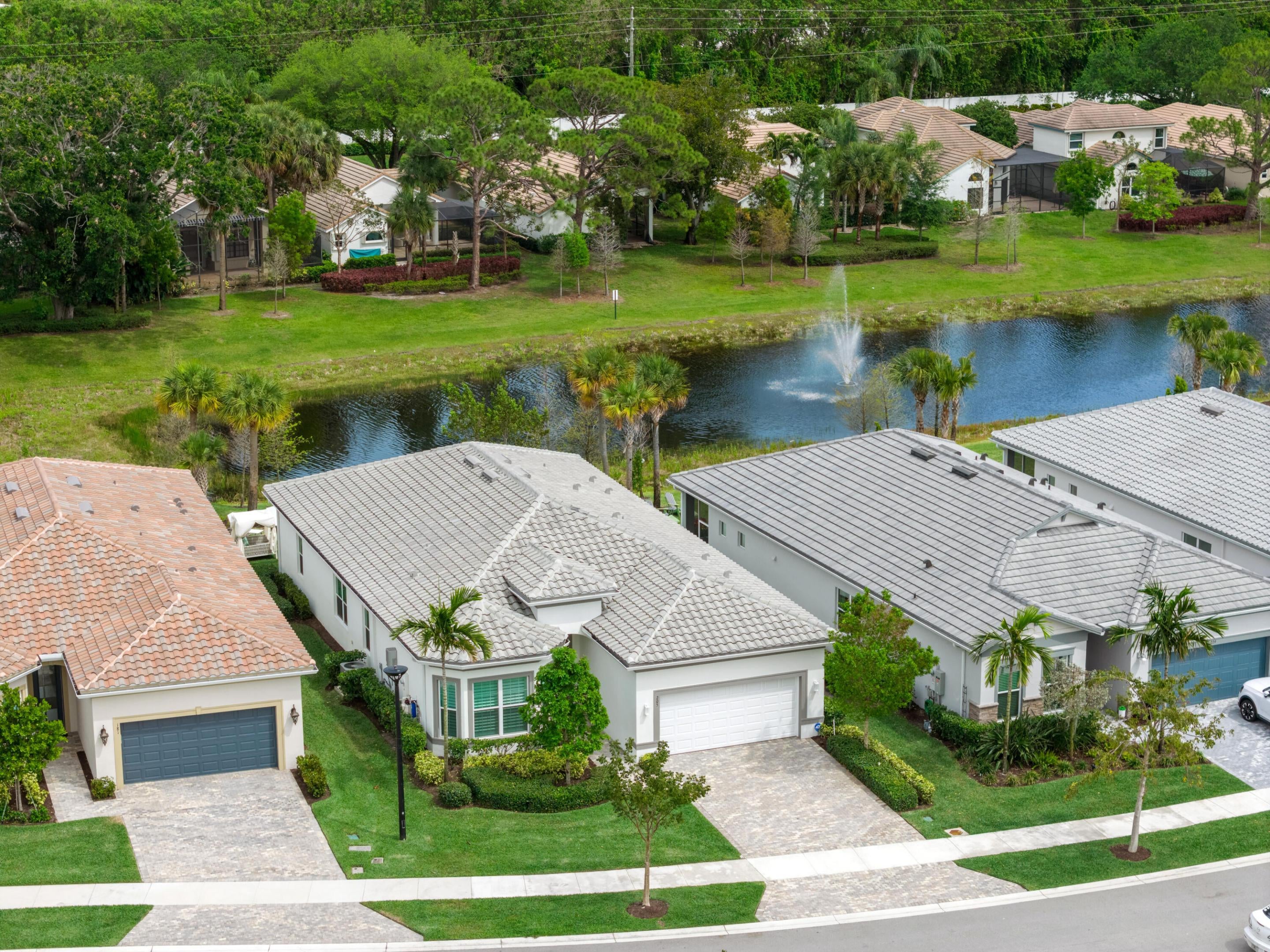 205 GEILLIS Path