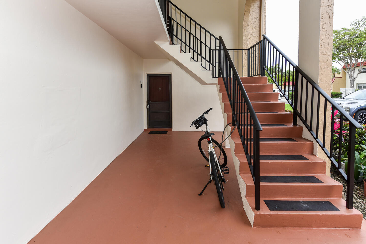 GOLDEN LAKES VILLAGE CONDO 1 THRU 13-A - Residential