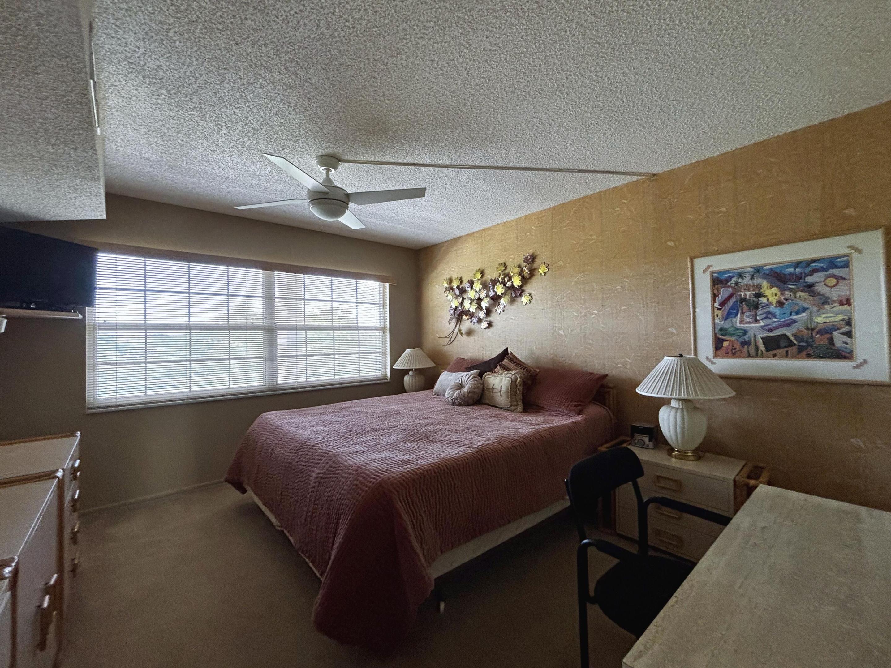 NO 77 PALM-AIRE COUNTRY CLUB - Residential