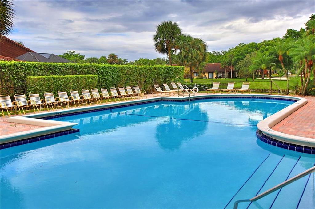 Lake Colony - Residential