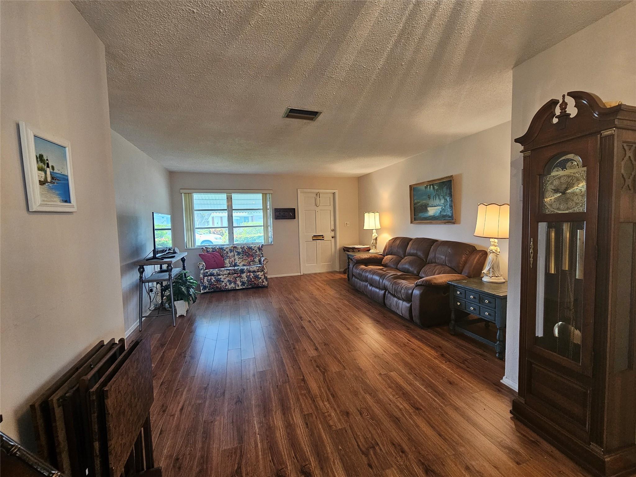 311 NW 25th Ct