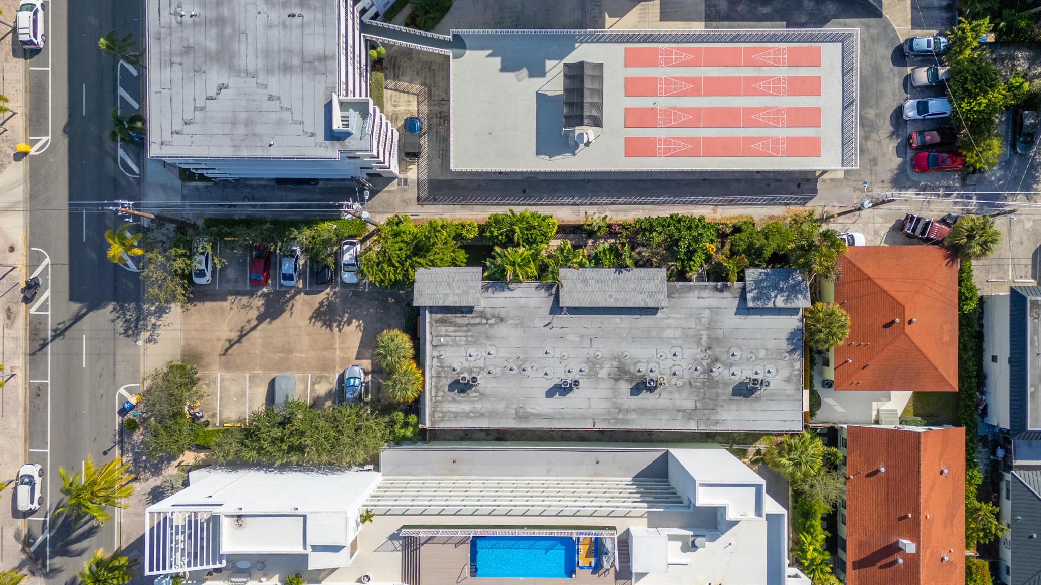 COURTYARD CONDO - Residential