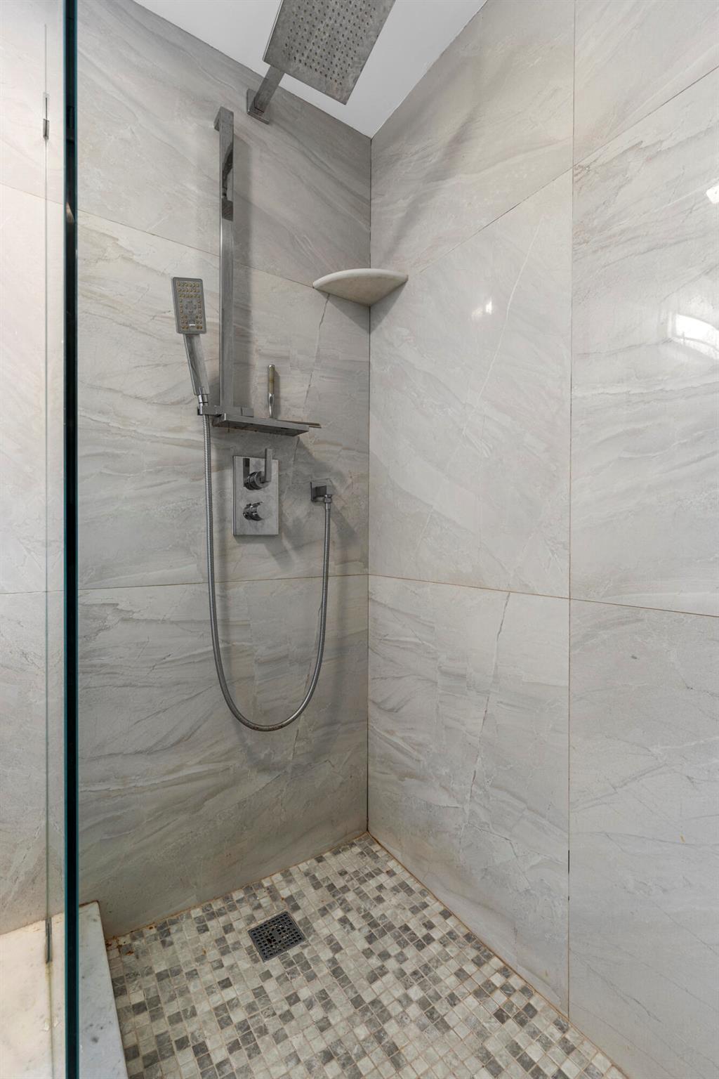 COURTYARD CONDO - Residential