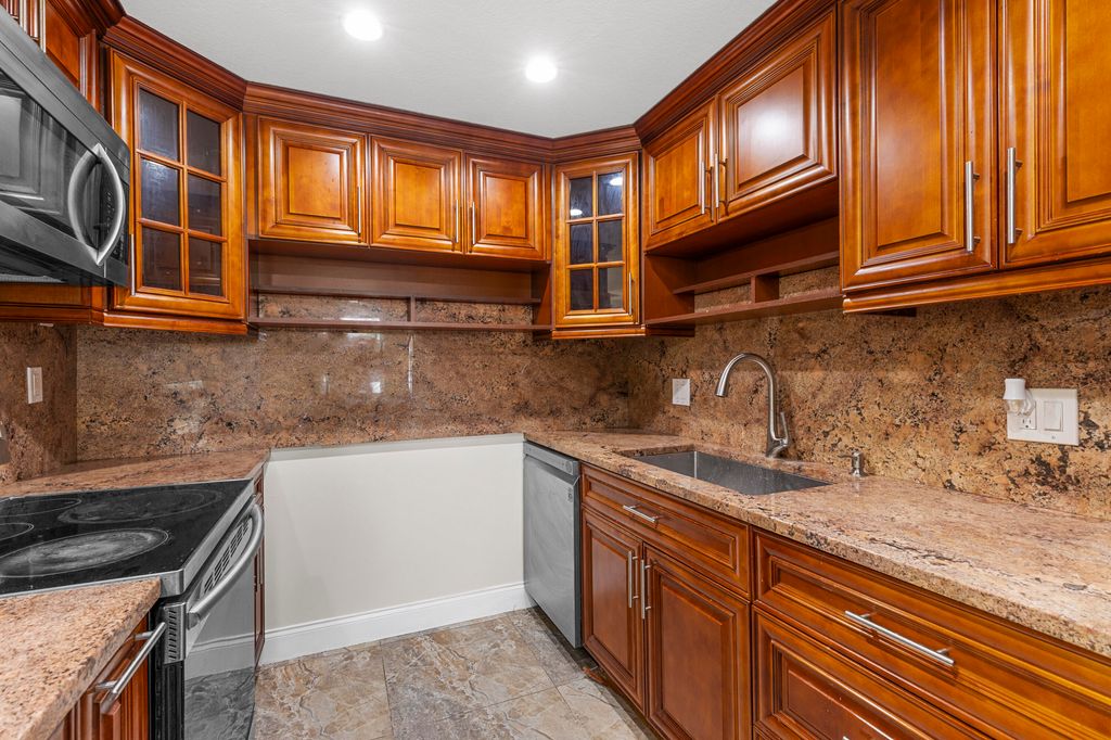 Photo of 111 Lake Avenue #8, Lake Worth Beach, FL 33460 (MLS # R11140136)