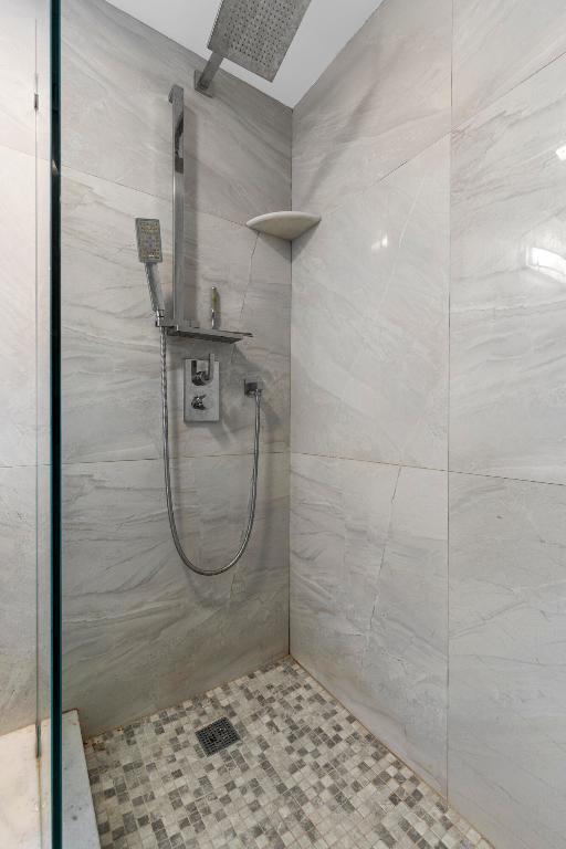 COURTYARD CONDO - Residential