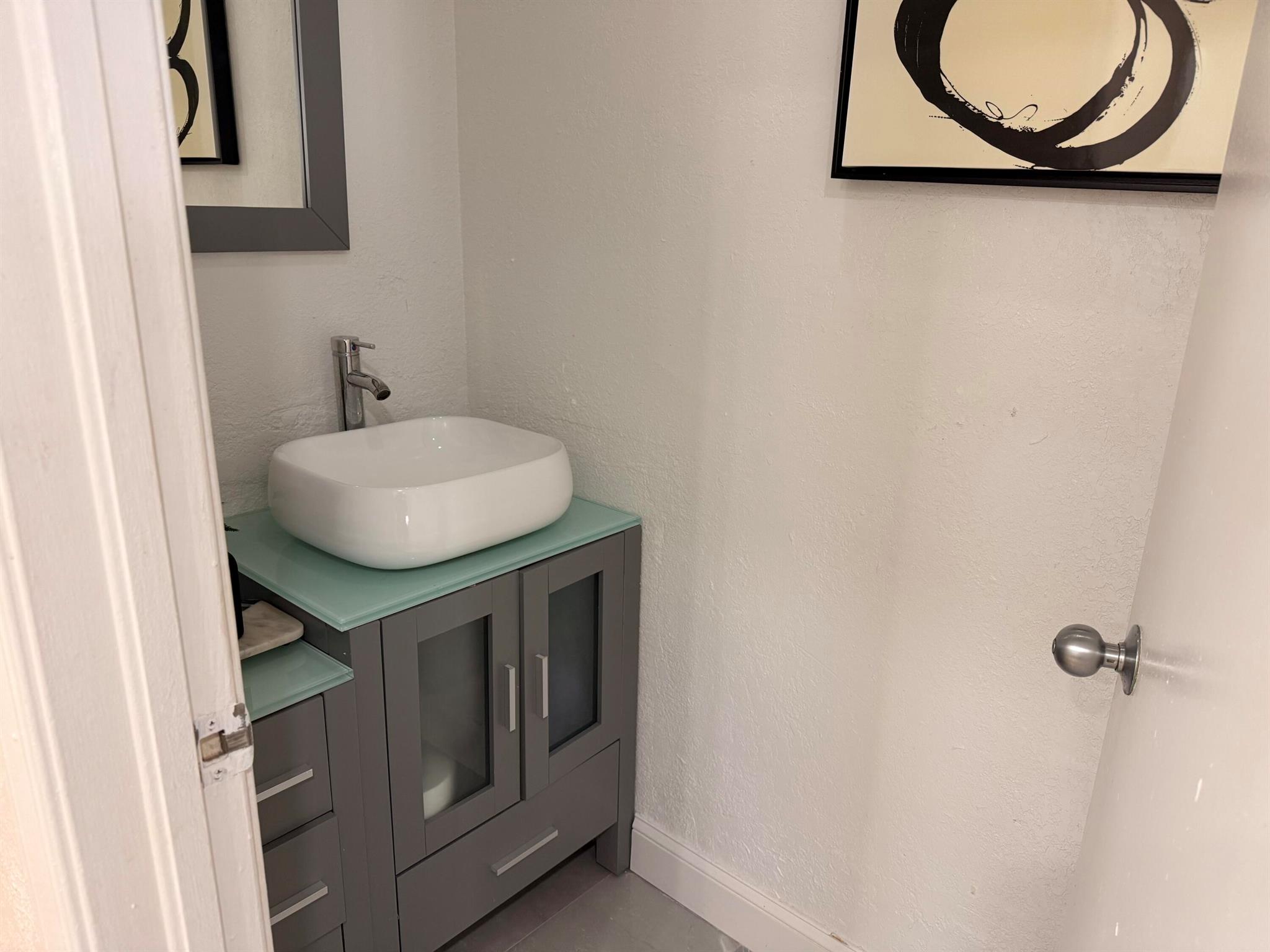 PARK PLACE TOWNHOMES - Residential Lease