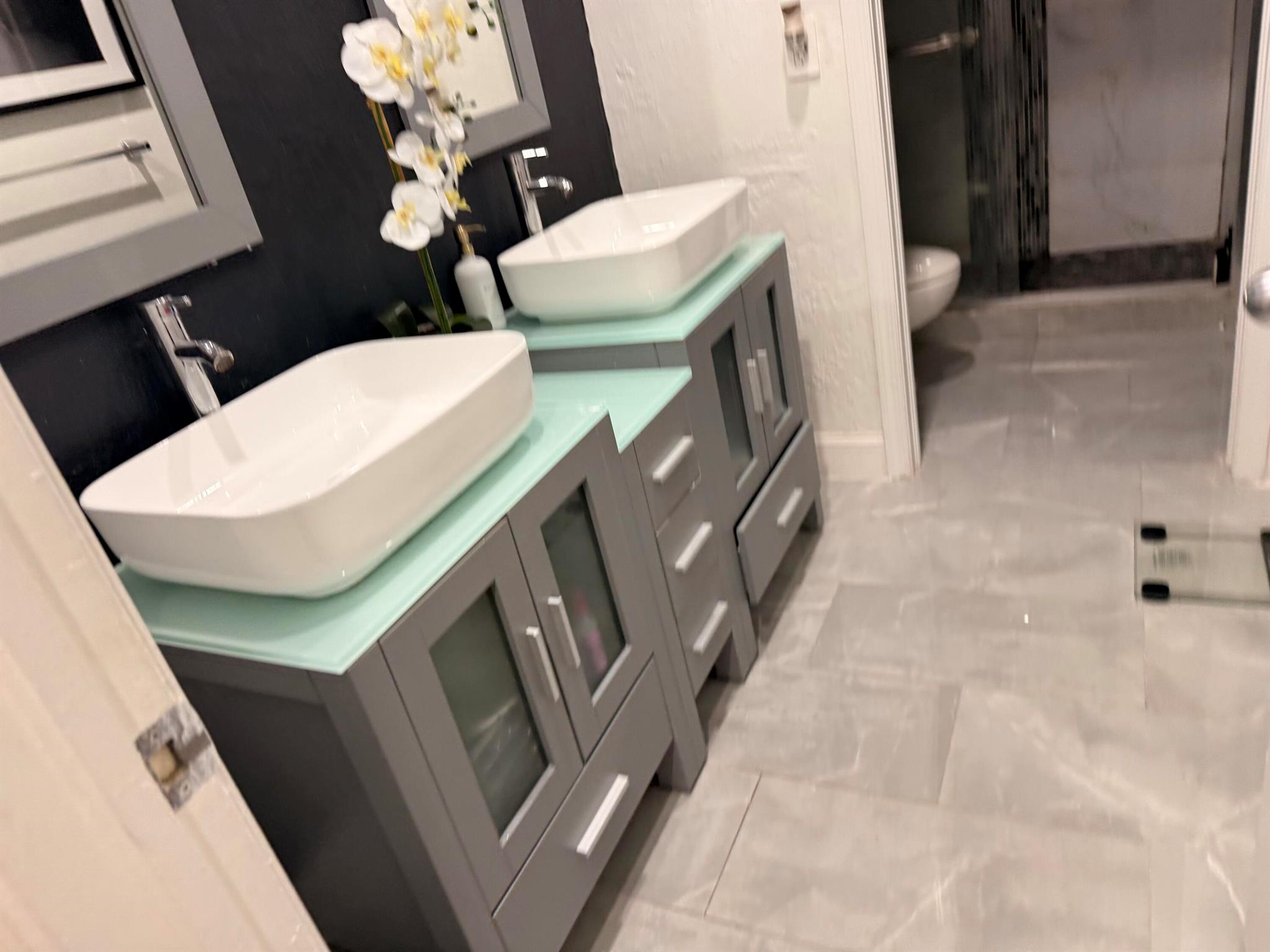 PARK PLACE TOWNHOMES - Residential Lease