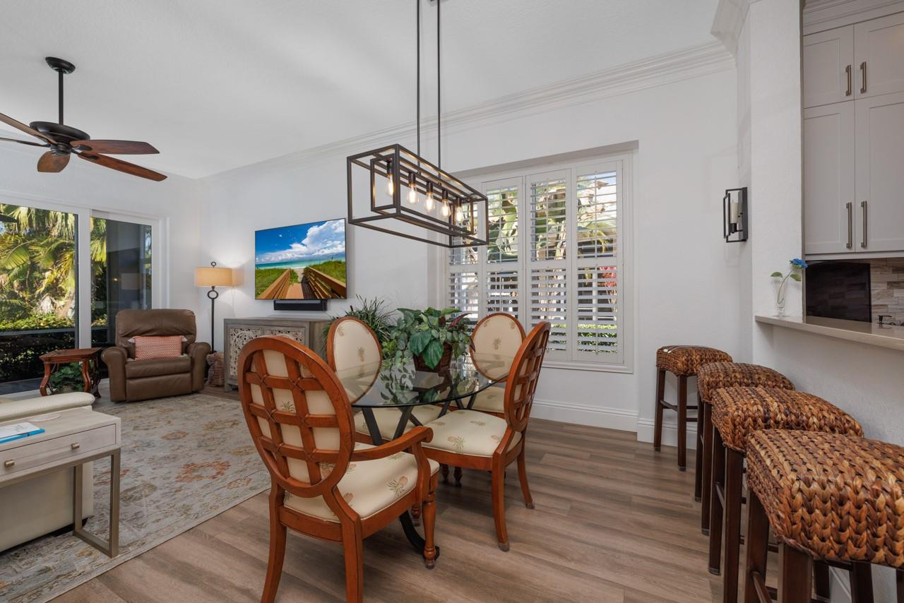 1790 SW Willowbend Lane