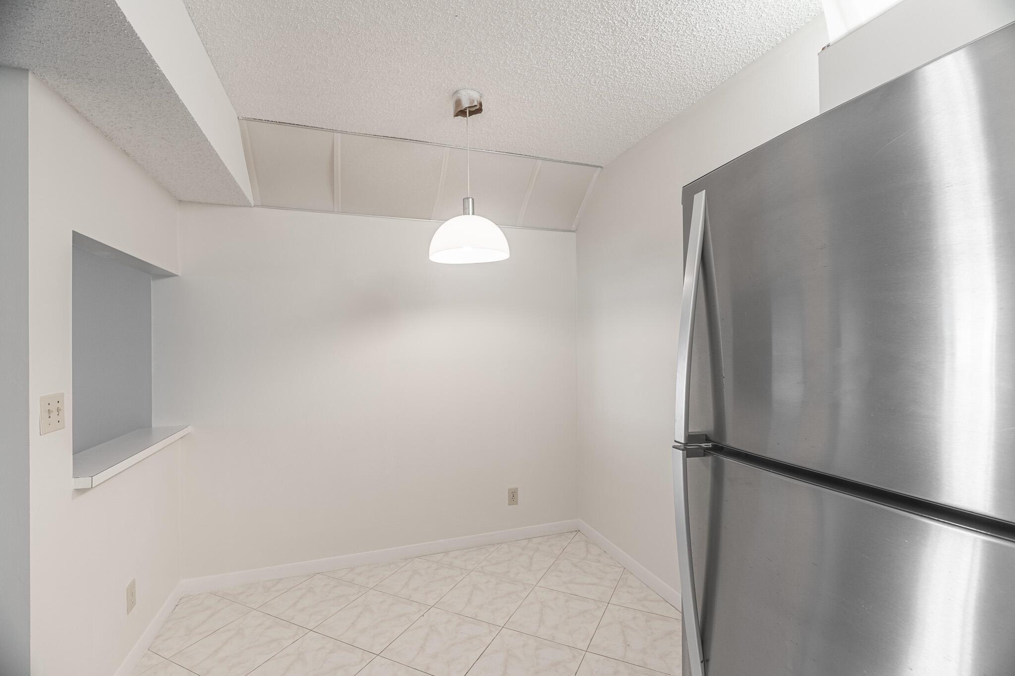 PINE RIDGE AT MARTIN DOWN - Residential Lease