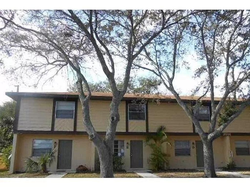 Photo of 2018 S 10th S Street E #E, Fort Pierce, FL 34950 (MLS # R10800841)