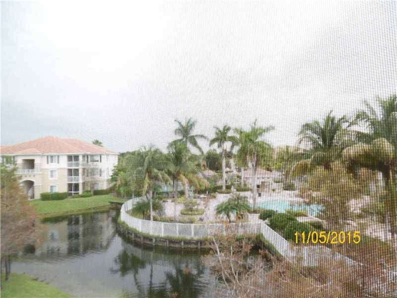 PALMS POINT - Residential