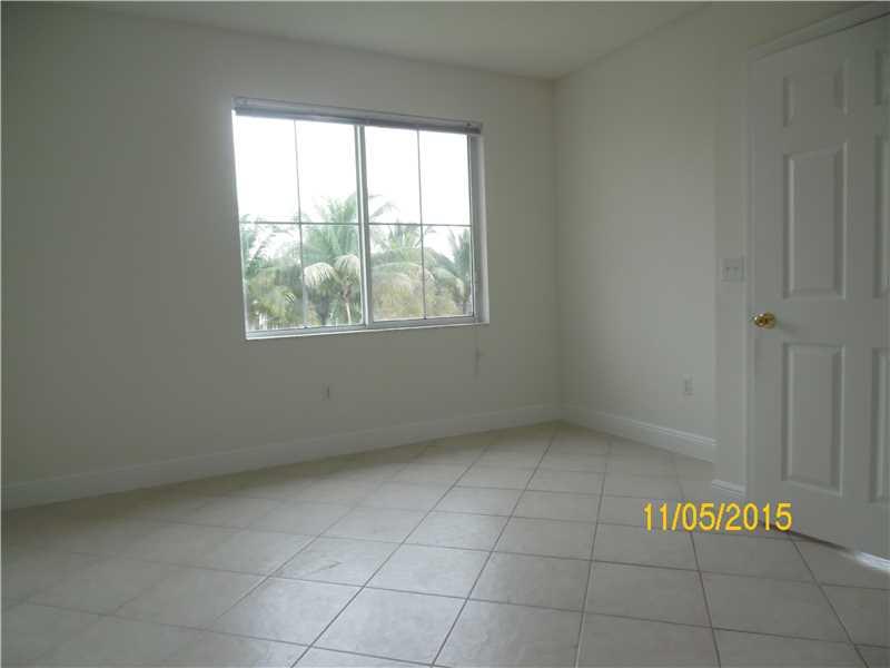 PALMS POINT - Residential