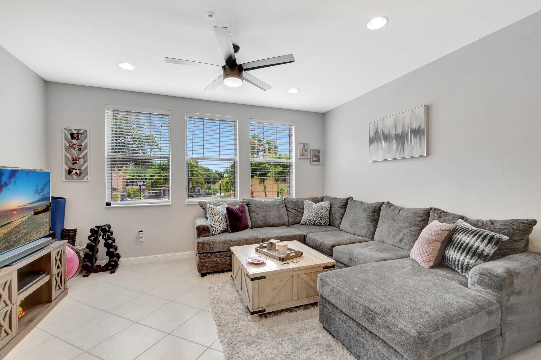 609 Amador Lane 4