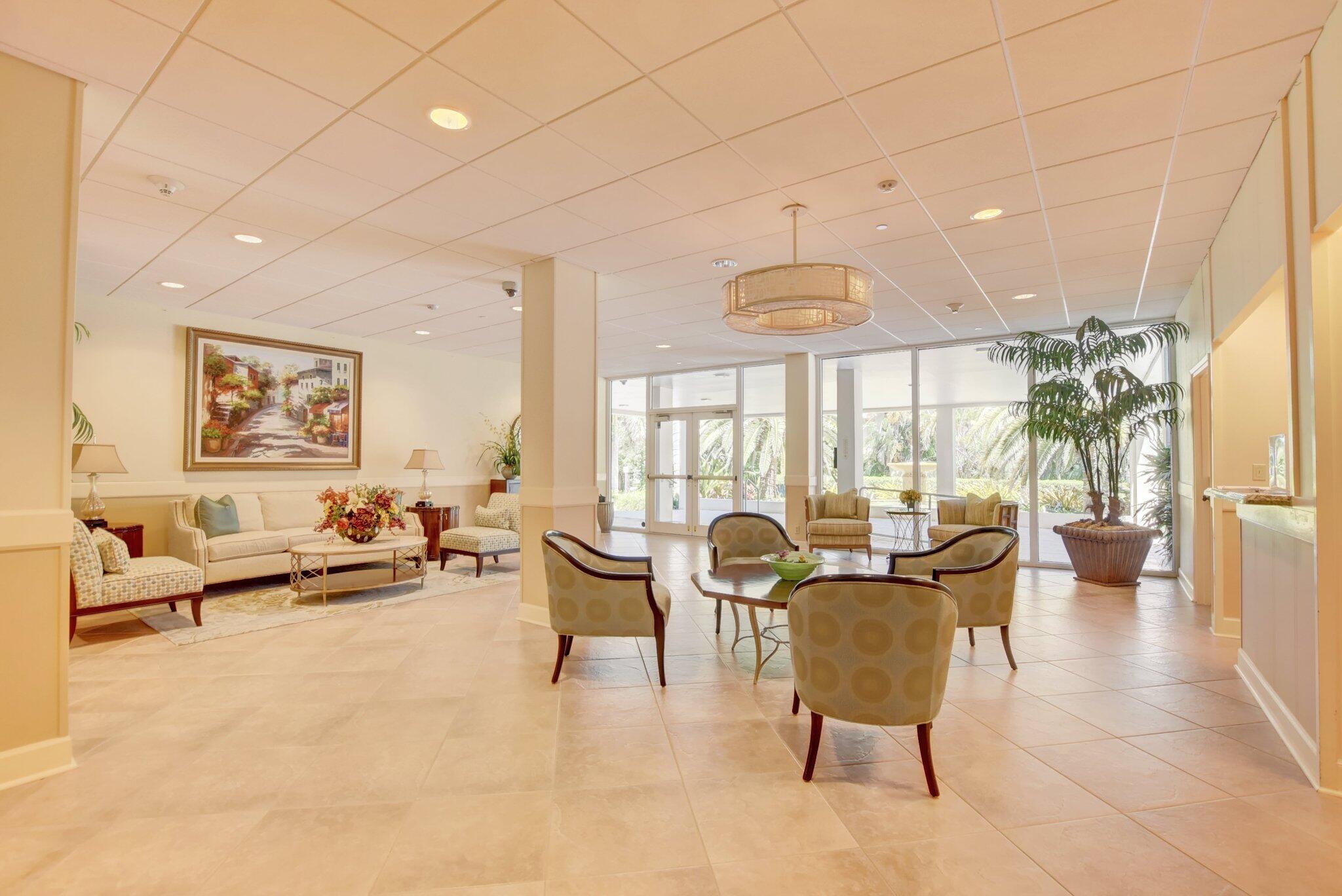 DELRAY SUMMIT CONDO - Residential