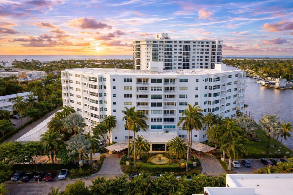 Photo of 1000 Lowry Street #3e, Delray Beach, FL 33483 (MLS # B26010835)