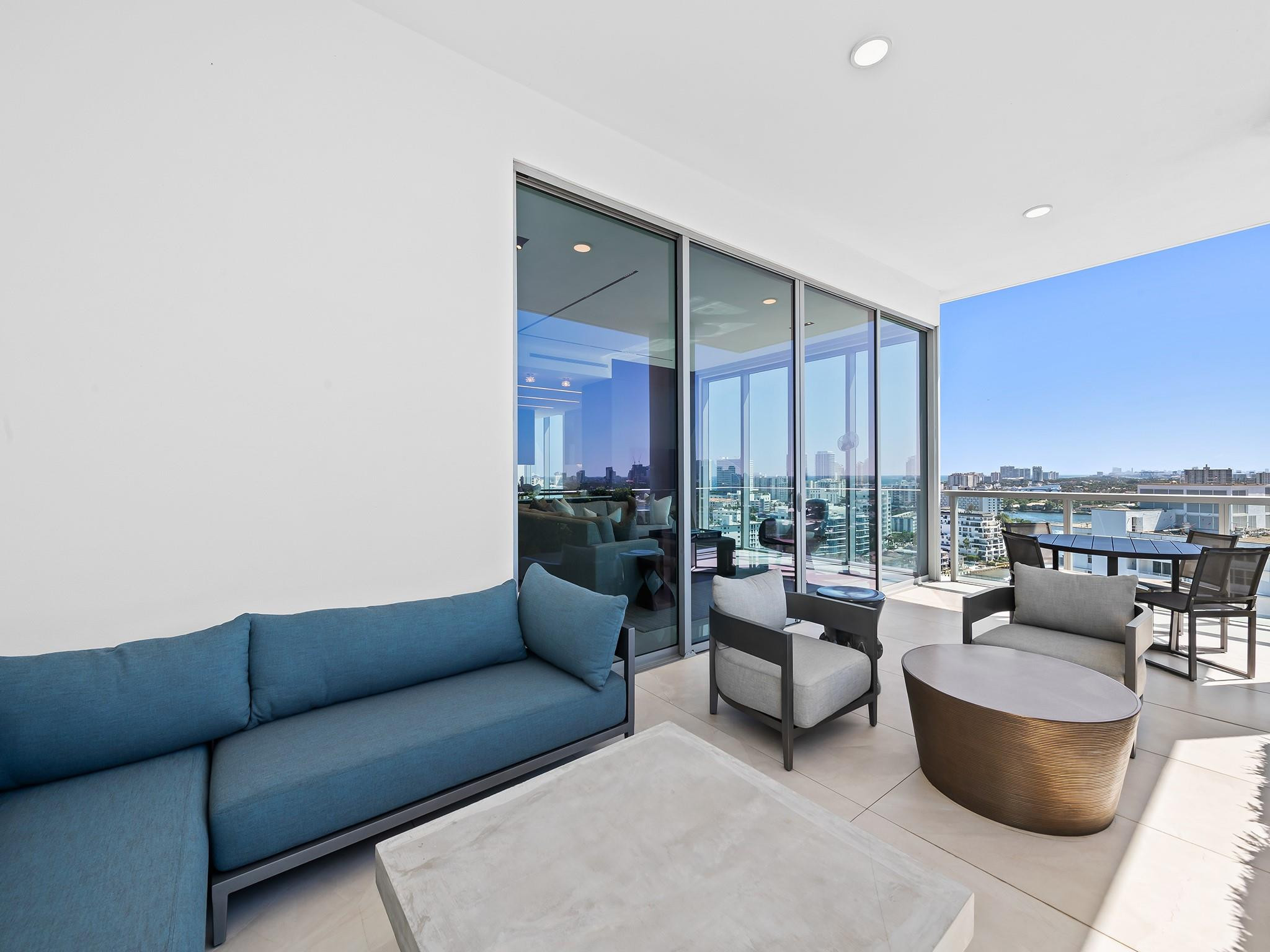 AQUABLU - Residential