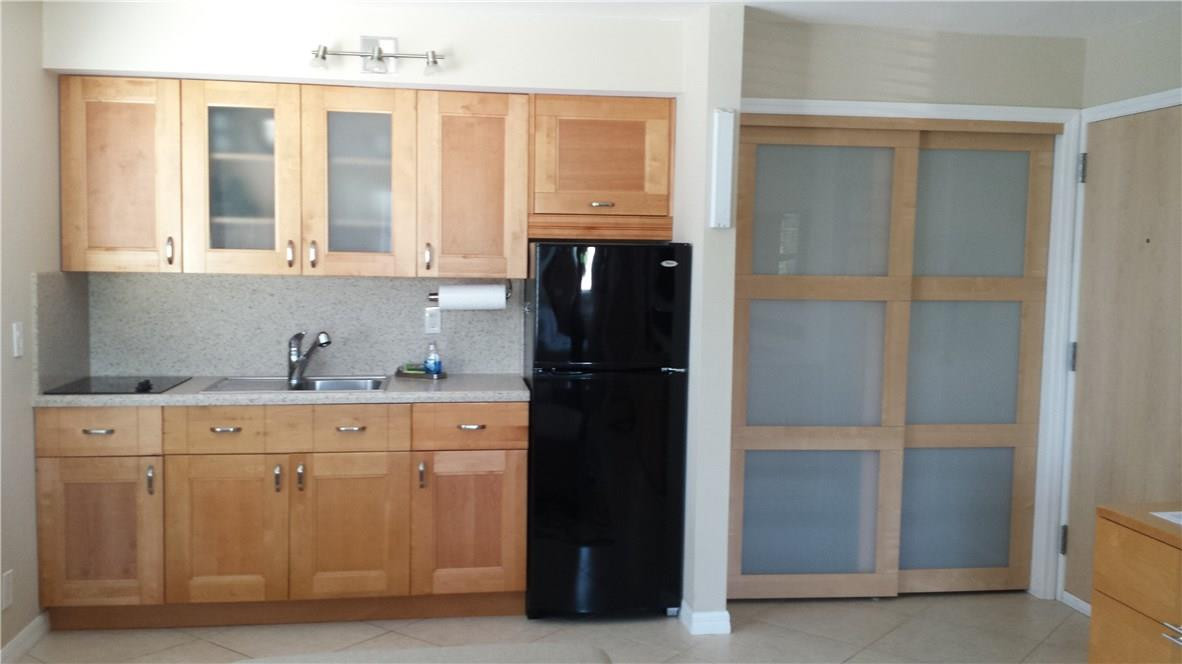 HARBORDALE BREEZES - Residential