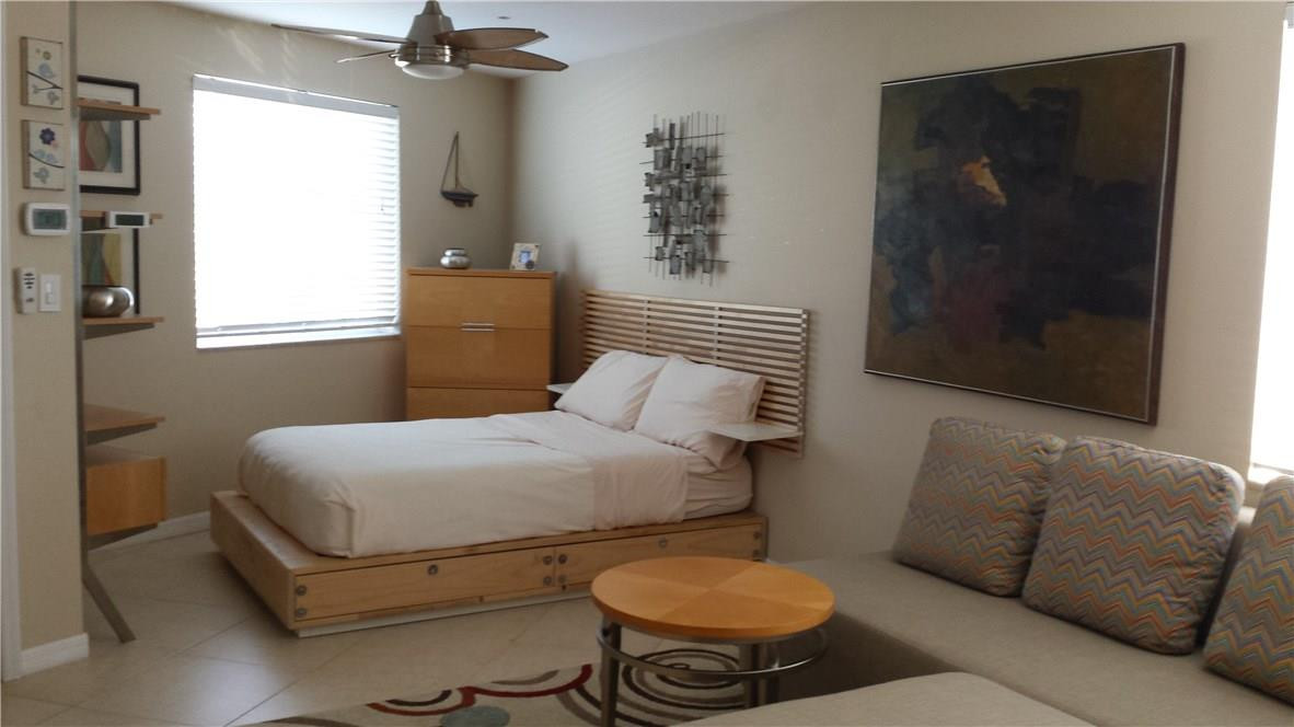 HARBORDALE BREEZES - Residential