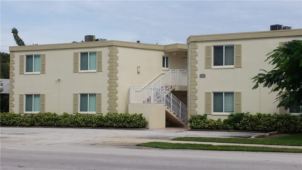 HARBORDALE BREEZES - Residential