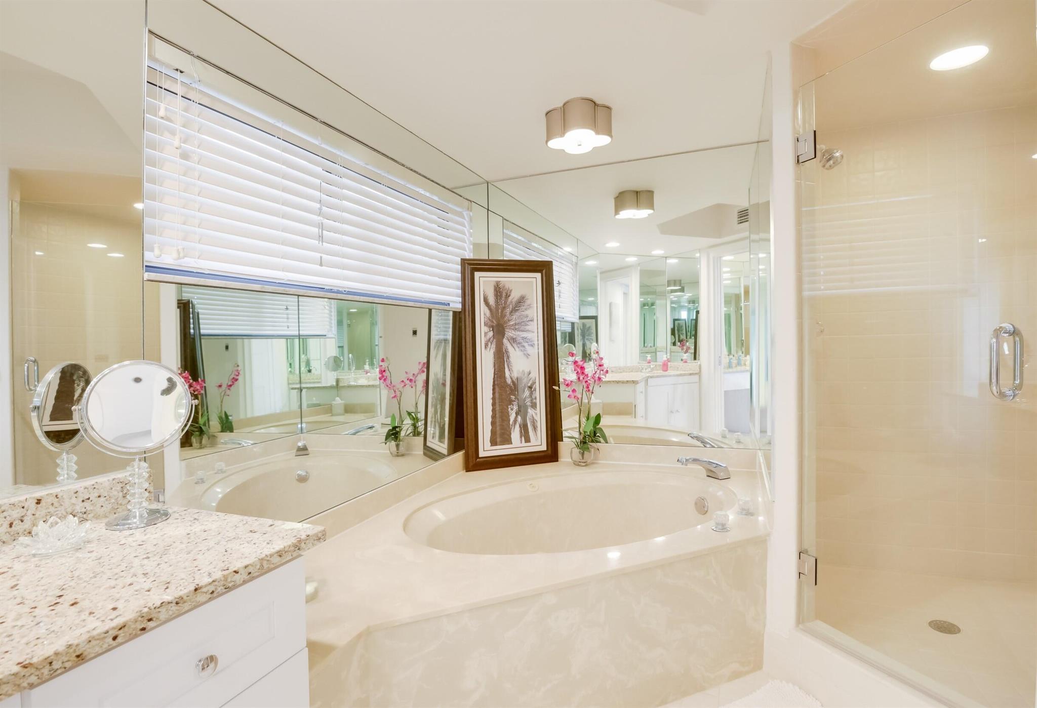 FOUNTAINS SOUTH CONDO 3B - Residential