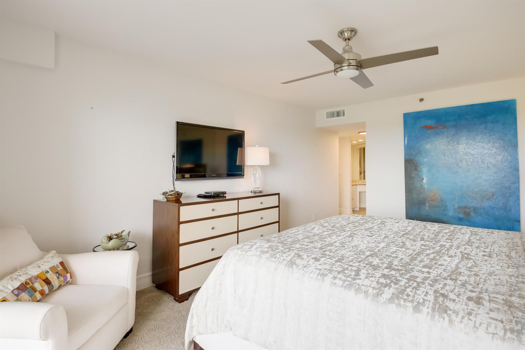 FOUNTAINS SOUTH CONDO 3B - Residential